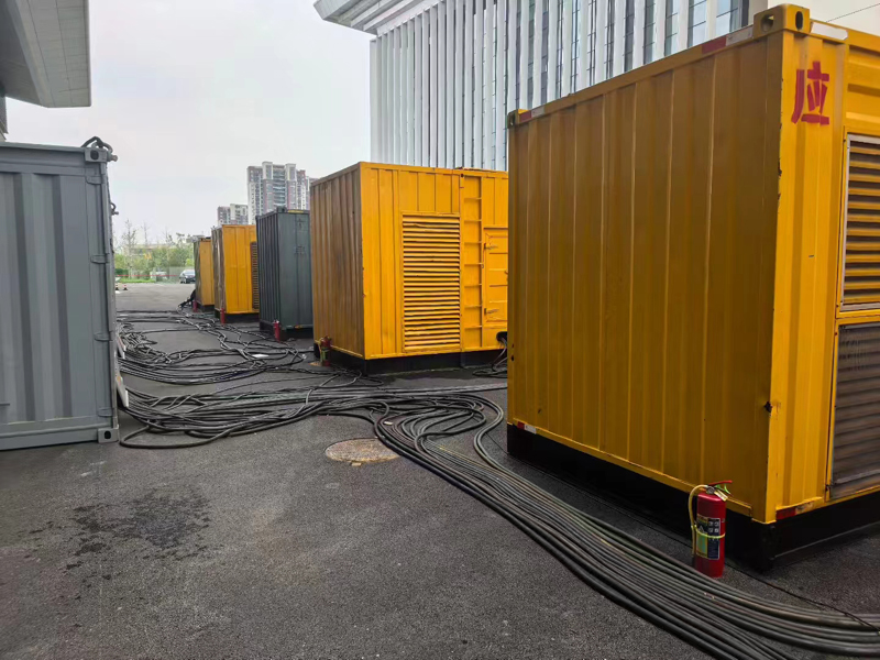 乌鲁木齐不同季节柴油发电机组保养有哪些注意事项？