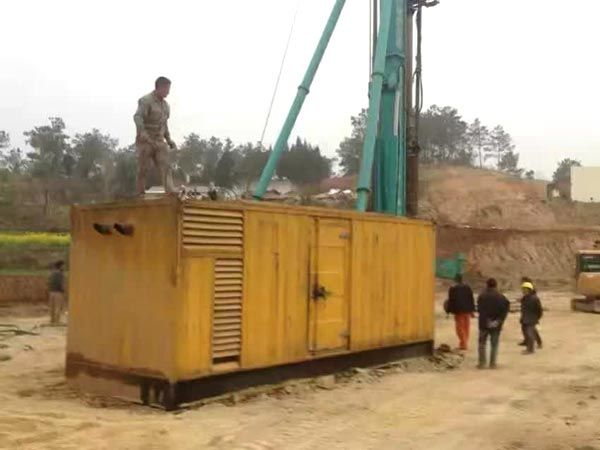 乌鲁木齐如何判断水冷式机油散热器密封件是否需要更换?